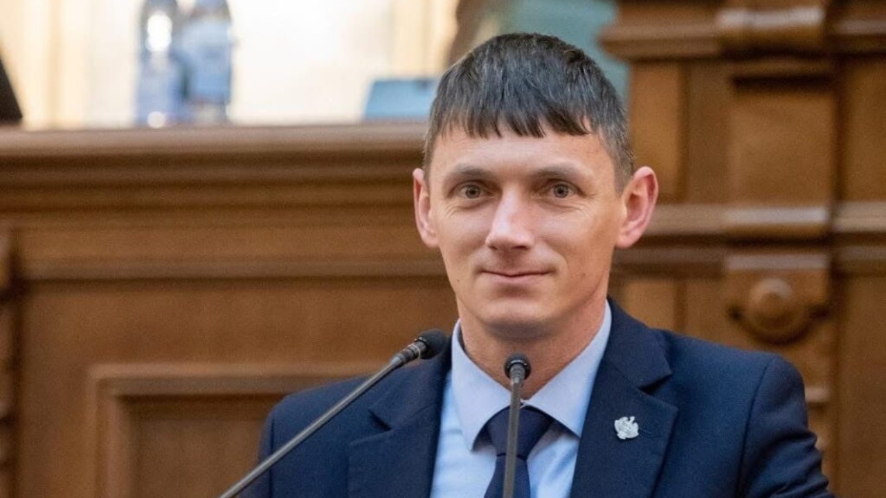 Senatorul Paul Pintea, absolvent al platformei de matrimoniale „Academic Singles”, trimis în judecată după ce a fost prins pentru a treia oară conducând cu permisul suspendat