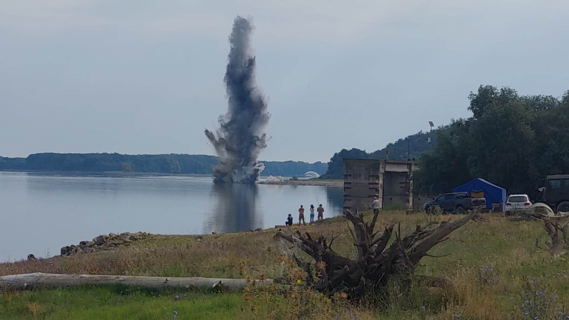 Stânca Pârjoaia, care devia o mare parte din debitul Dunării, a fost detonată. Ministrul Radu Miruță a asistat la operațiune: „Ceea ce s-a reușit prin dislocarea acestei stânci este un lucru necesar atât pentru navigație, cât și pentru viitoarele lucrări 