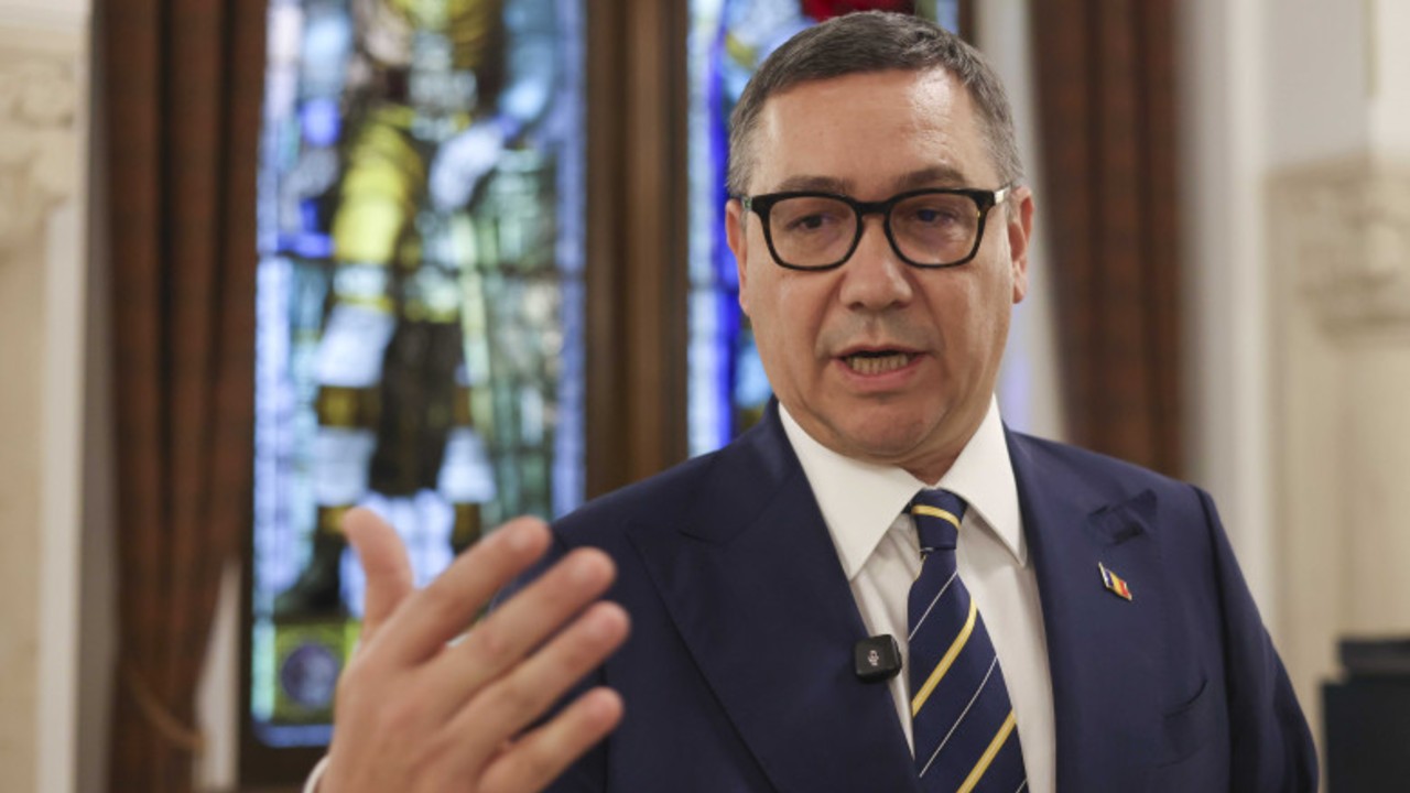 EXCLUSIV Victor Ponta susține că stabilizarea prețurilor la combustibil și diminuarea consumului de energie stă în mâinile politicienilor: „Discursul că închidem noi becul este un discurs populist și mincinos”