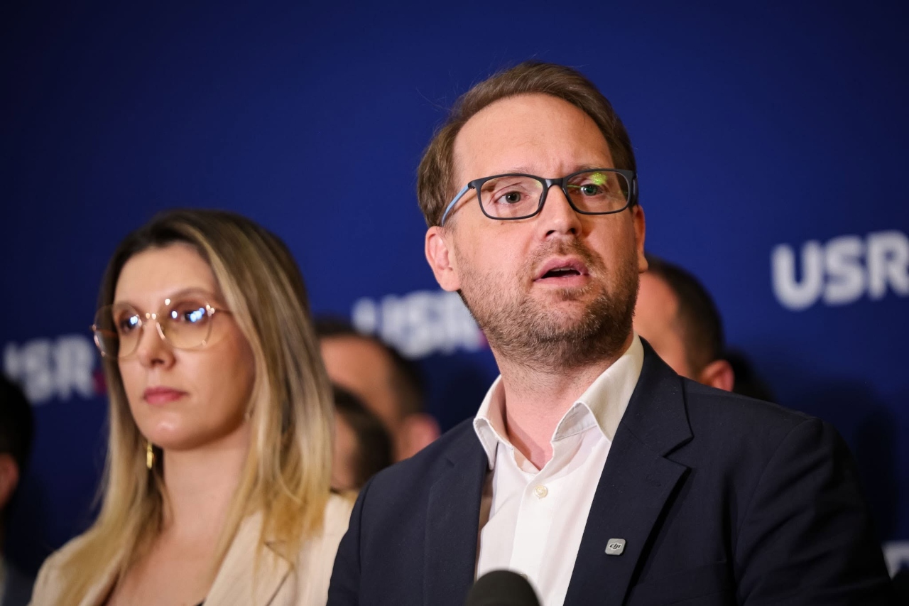 USR vrea alegeri anticipate. Fritz: ”E dreptul cetățenilor să aleagă direcția pentru această țară”