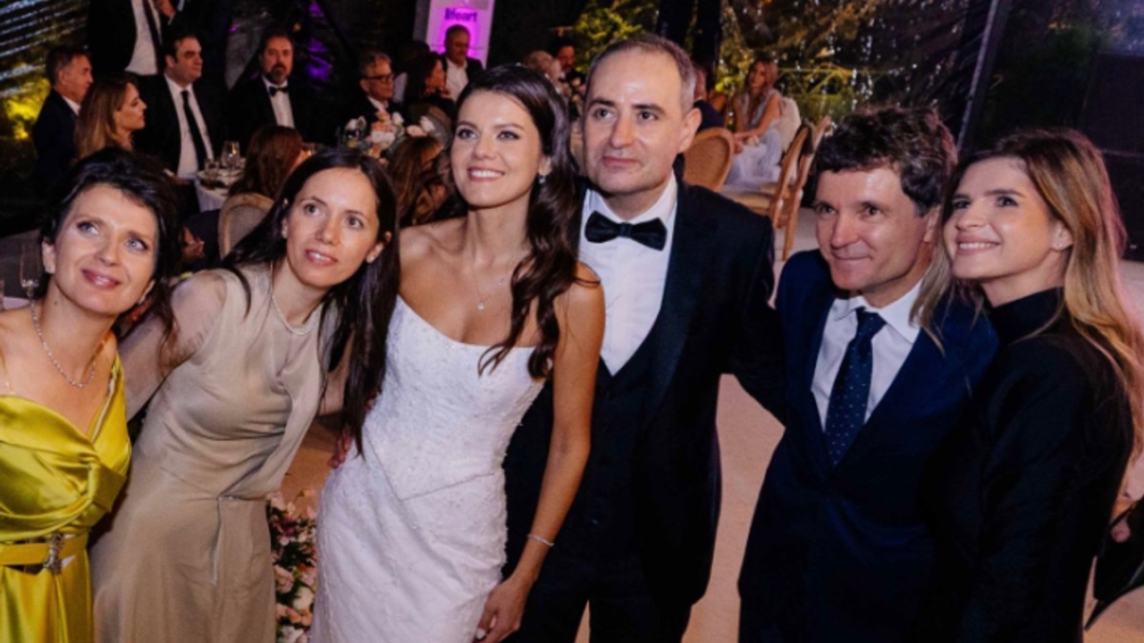 Nicușor Dan vrea să desemneze viitorul premier până pleacă în SUA. Alexandru Nazare ”îndeplinește cumva profilul”. Ce spune despre varianta anticipatelor