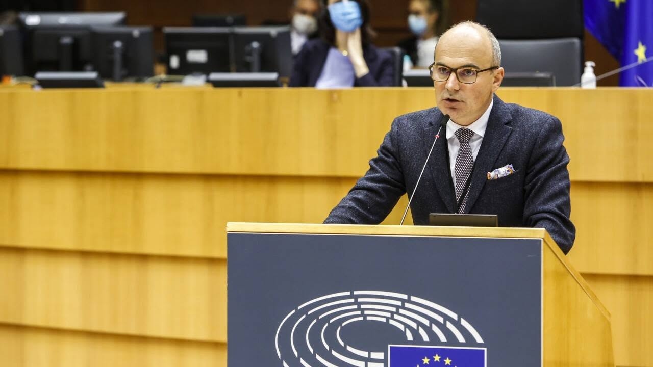 Rareș Bogdan, avertisment dur pentru UE după victoria extremiștilor în Germania. ”Dacă nici acum nu sună clopoțelul de alarmă, riscăm să sune clopotul de înmormântare”
