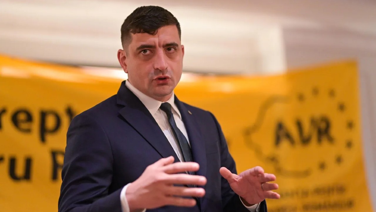 Trei lideri AUR cer negocieri cu PSD și celelalte partide, în timp ce George Simion respinge categoric un guvern din care formațiunea sa nu face parte: „Partidul trebuie să se mute pe o zonă care să permită guvernarea”