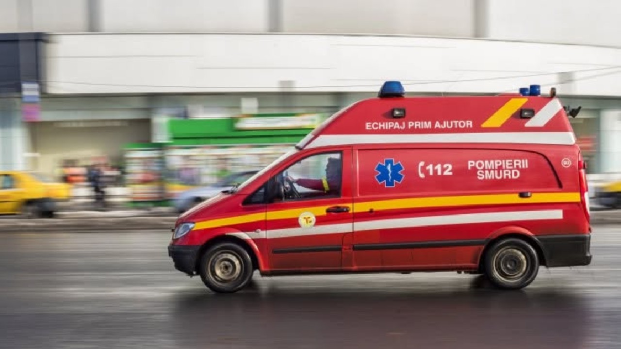 A fost activat Planul Roșu de Intervenție în stațiunea Saturn. 30 de persoane dintr-un hotel au acuzat stări de rău