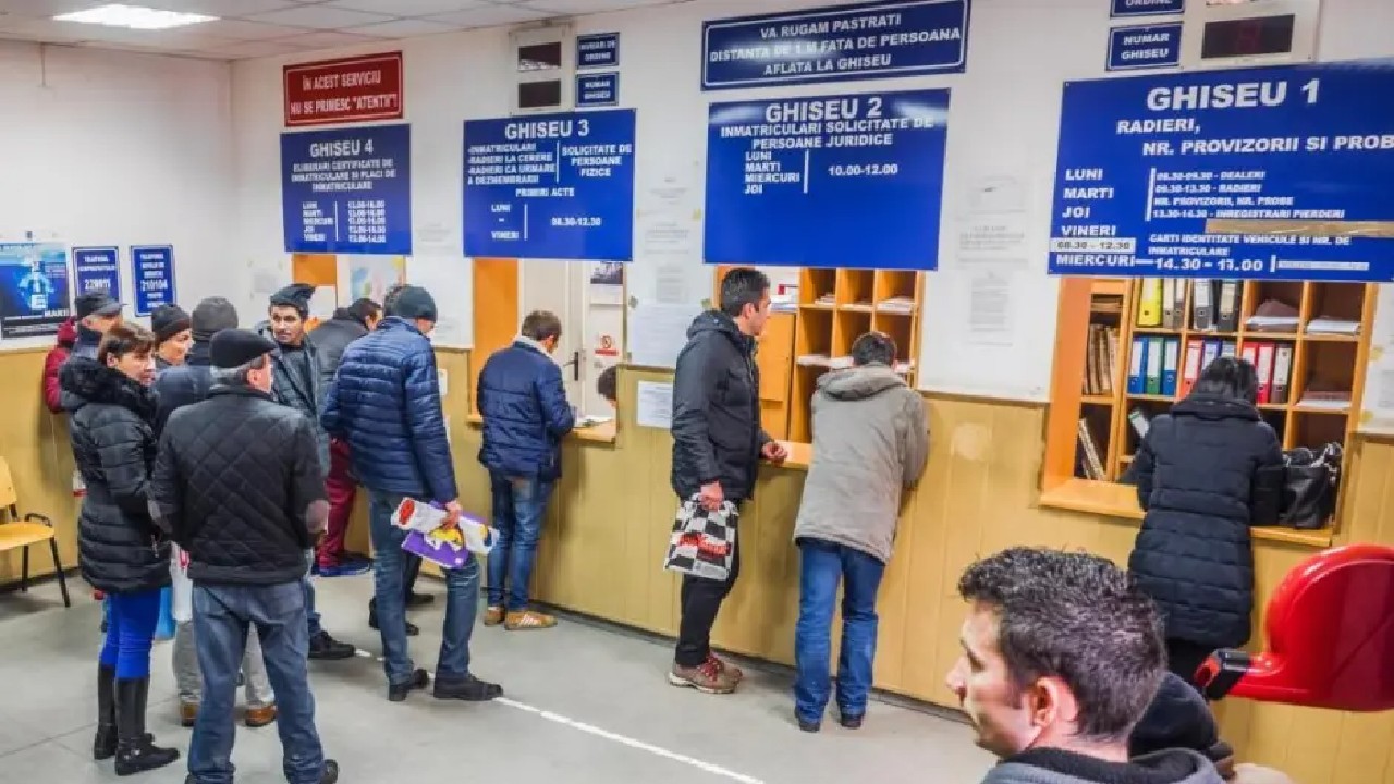 Permisul auto și talonul se scumpesc de la 15 septembrie 2026. Ce tarife trebuie să suporte șoferii
